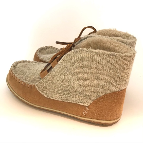 Minnetonka Torrey Booties In Cinnamon (9 ) - Picture 11 of 11